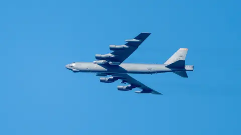 Eight Americans die in B‑52 bomber crash at California base