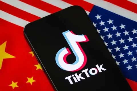 New Deal Proposed to Transfer Control of TikTok Algorithm to US Entities
