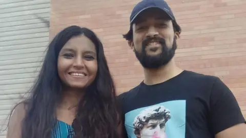 Food Racism Controversy: Indian Couple Secures $200,000 Settlement from US University