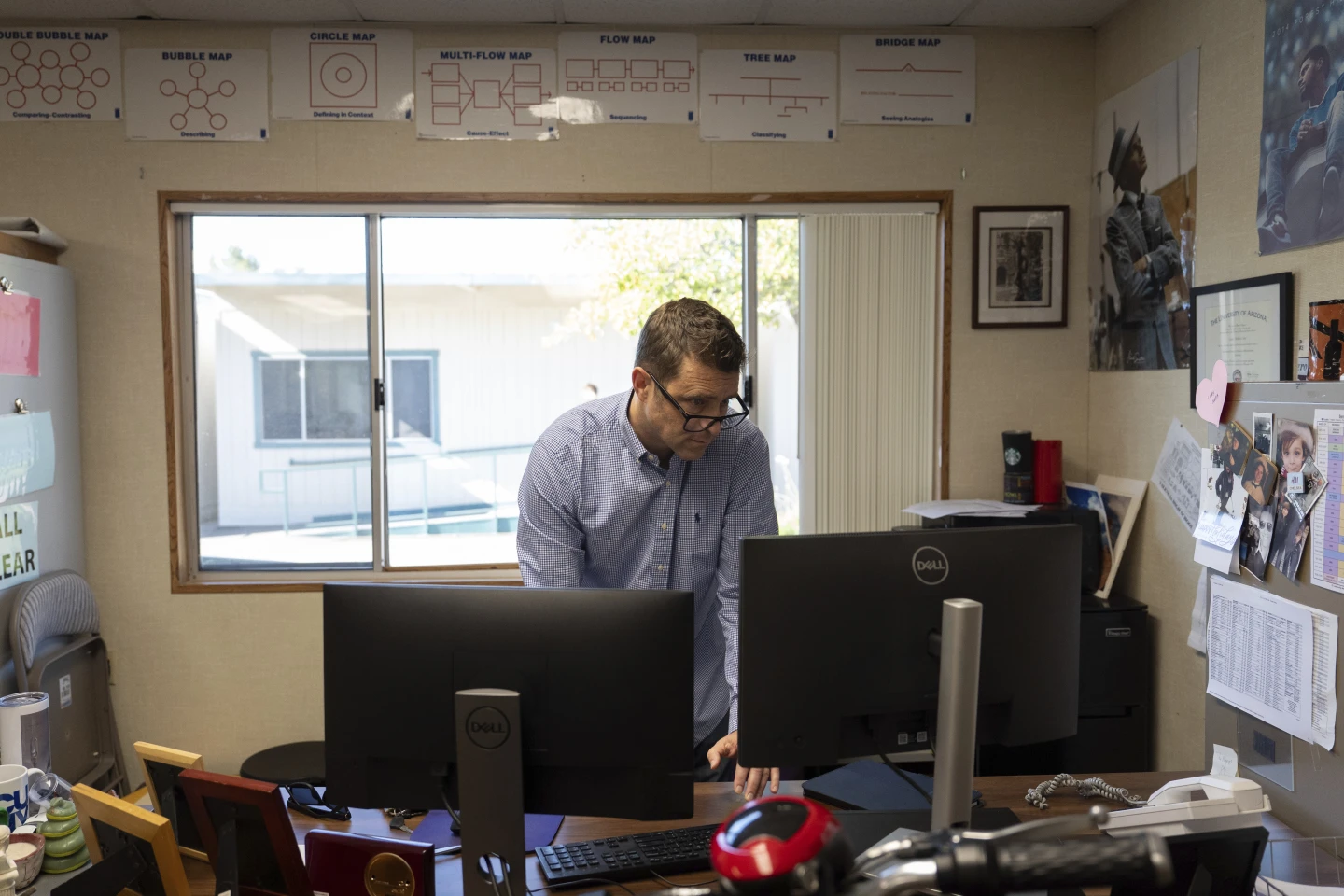 Navigating the AI Revolution in Education: Cheating or Collaboration?