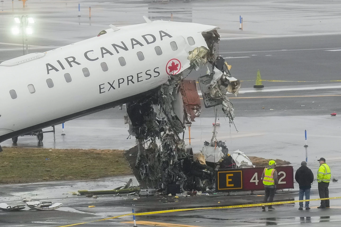 Investigation into LaGuardia Airport Collision Reveals Alarming Oversights