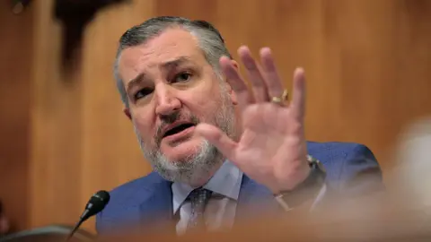 Ted Cruz Slams FCC Chairman Over Kimmel Suspension, Comparing Criticism to 'Mafioso' Tactics