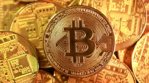 U.S. and U.K. Seize $14 Billion in Bitcoin Linked to Major Fraud Scheme