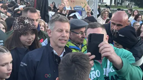 Péter Magyar Seeks to Dethrone Viktor Orbán in Pivotal Hungarian Election