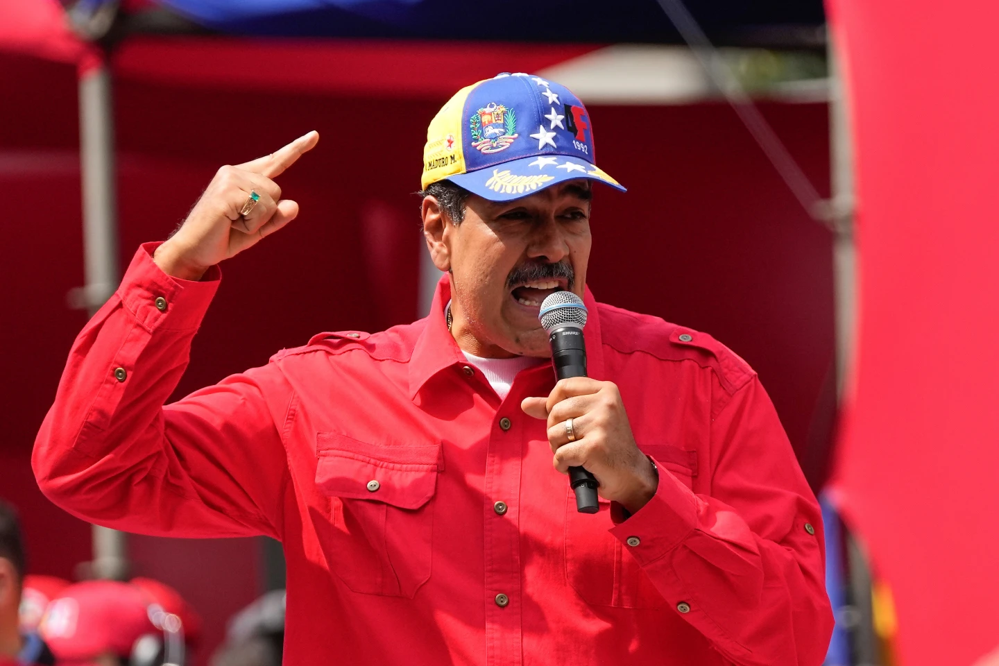 Nicolás Maduro Challenges Drug Trafficking Charges in U.S. Court