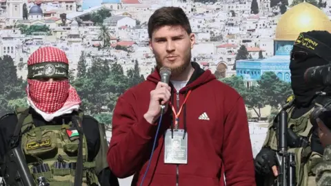 Israeli Hostage Sasha Troufanov Celebrates Freedom After 498 Days in Gaza