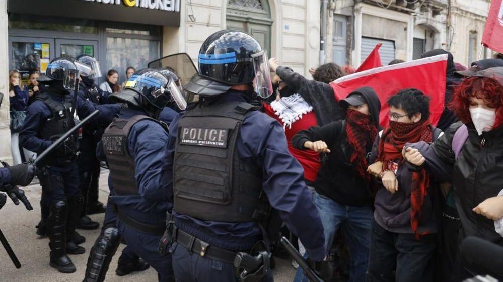 France Students Spark Nationwide School Closures as Police Clash