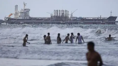 Venezuela Condemns US Actions as 'Extortion' Amid UN Security Council Discussion