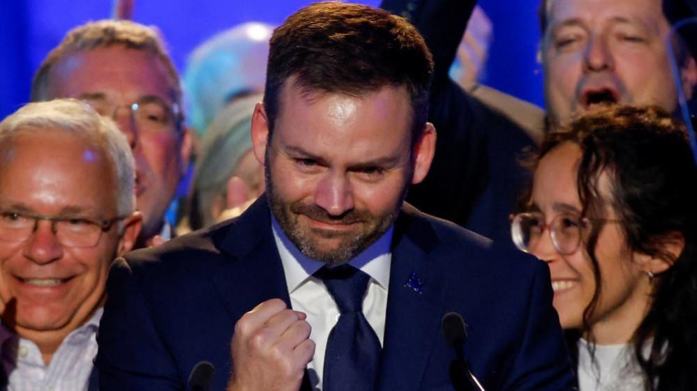 Quebec’s Parti Québécois Projects Minority Victory, Raising New Unity Questions