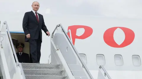 Navigating Diplomatic Skies: Can Putin's 'Flying Kremlin' Enter EU Airspace for Budapest Summit?