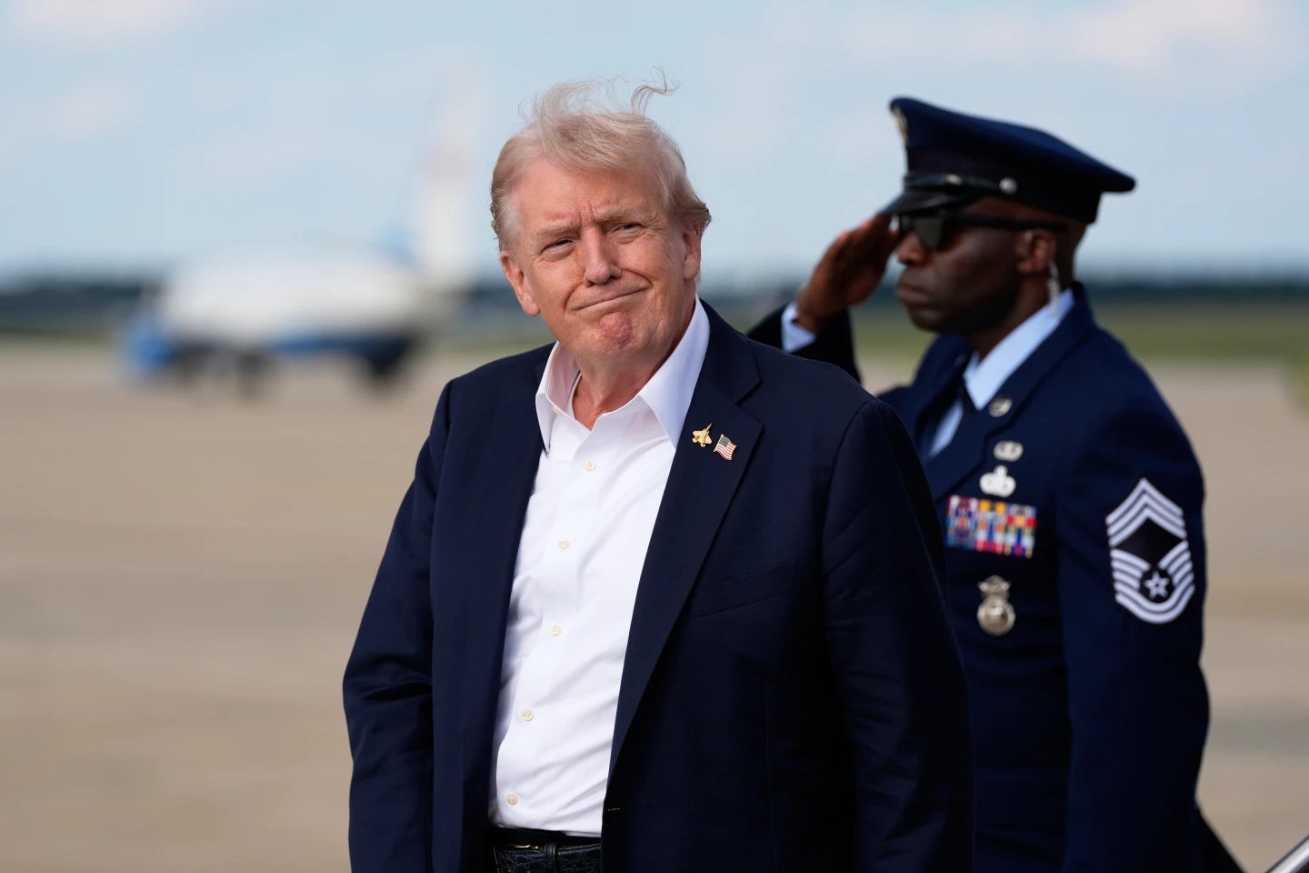 Supreme Court to Consider Trump Administration's Birthright Citizenship Appeal