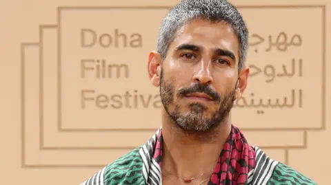 Kuwait Acquits US-Kuwaiti Journalist Detained Over Social Media Posts
