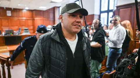 Polish Judge Denies Extradition of Ukrainian Diver Linked to Nord Stream Explosions