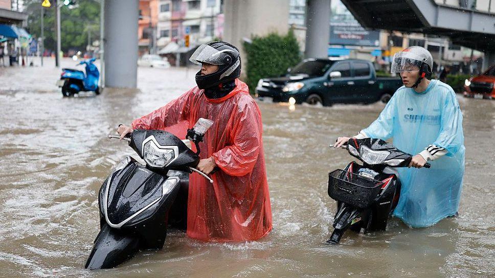 Bangkok Floods: Emergency Declarations Amid 48 Hours of Heavy Rain