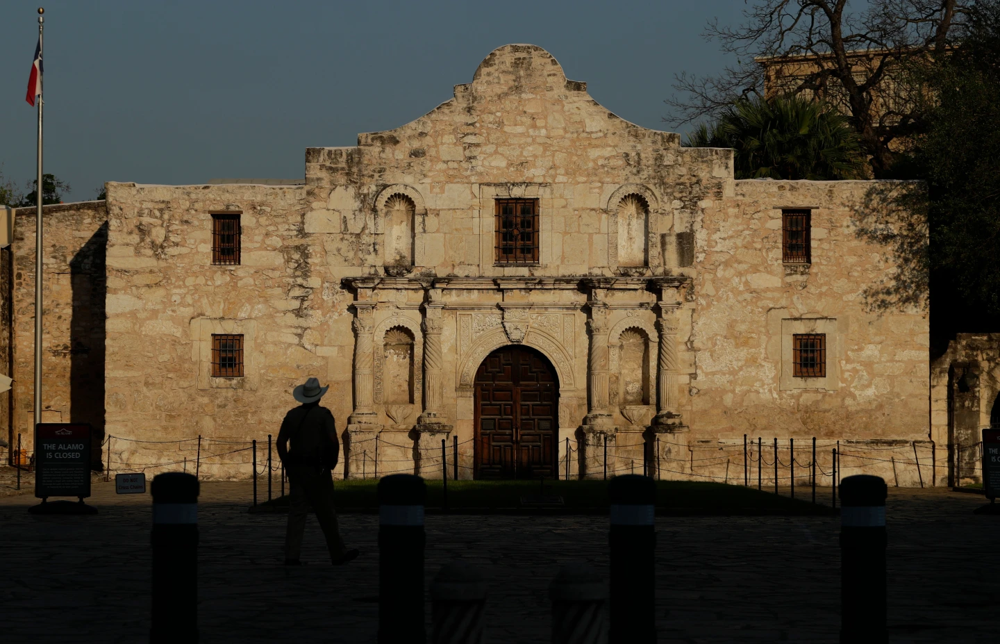 CEO of Alamo Trust Resigns Amid Controversy Over Historical Narrative