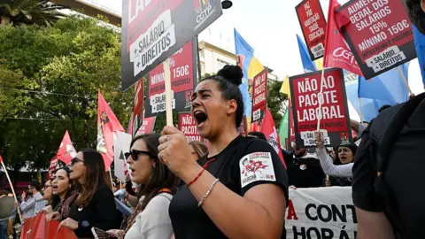 Massive Protests Erupt in Lisbon Against Proposed Labour Laws