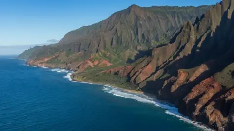 Helicopter Crash in Hawaii Claims Three Lives