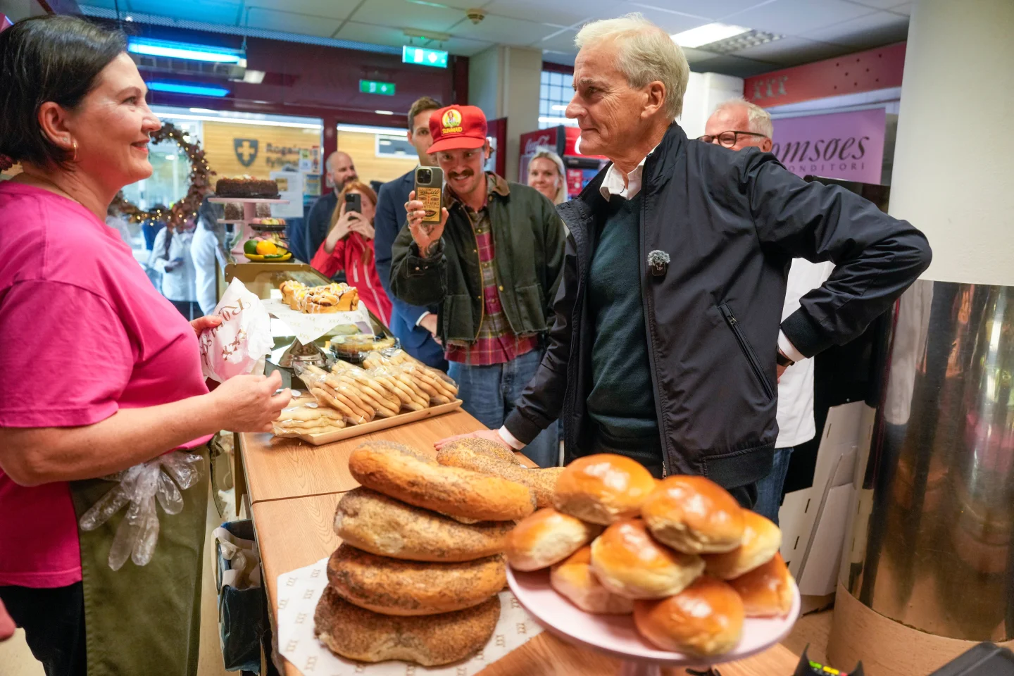 Norwegians Cast Votes Amid Wealth Tax Debate in Parliamentary Elections