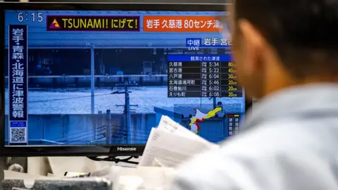 Japan Braces for Possible Aftershocks Following Major Earthquake