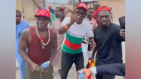 Protest Erupts at Nigeria's New Museum Amid Controversy Over Benin Bronzes