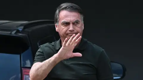 Bolsonaro Attributes Ankle Monitor Damage to Paranoia