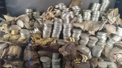 Gold and Silver Coins Stolen from French Museum Amidst Rising Art Heists