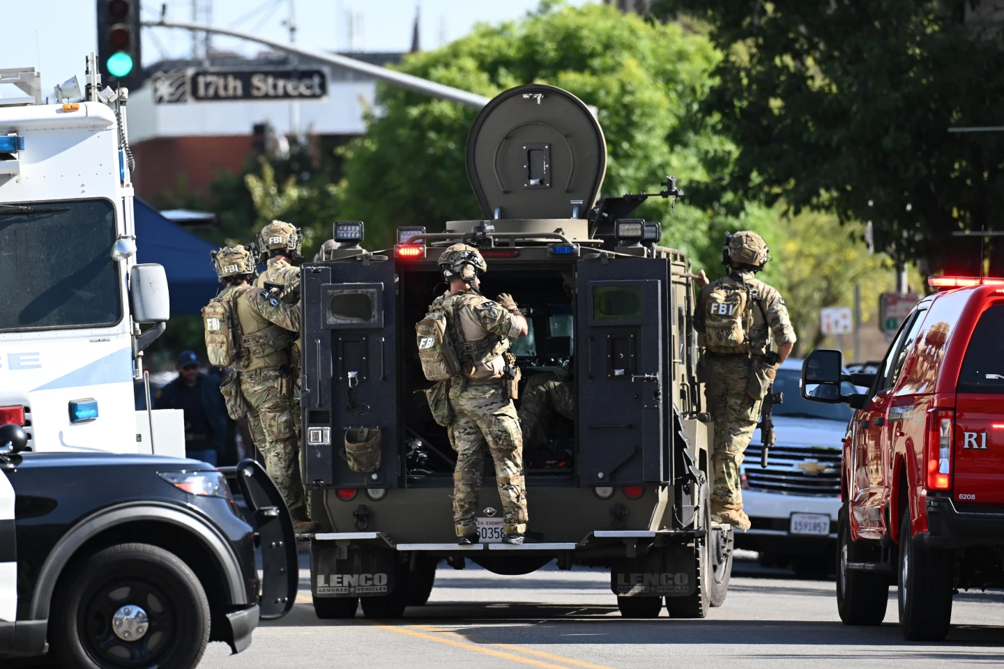 Bakersfield Hostage Standoff: FBI Kills Suspect, All Hostages Freed